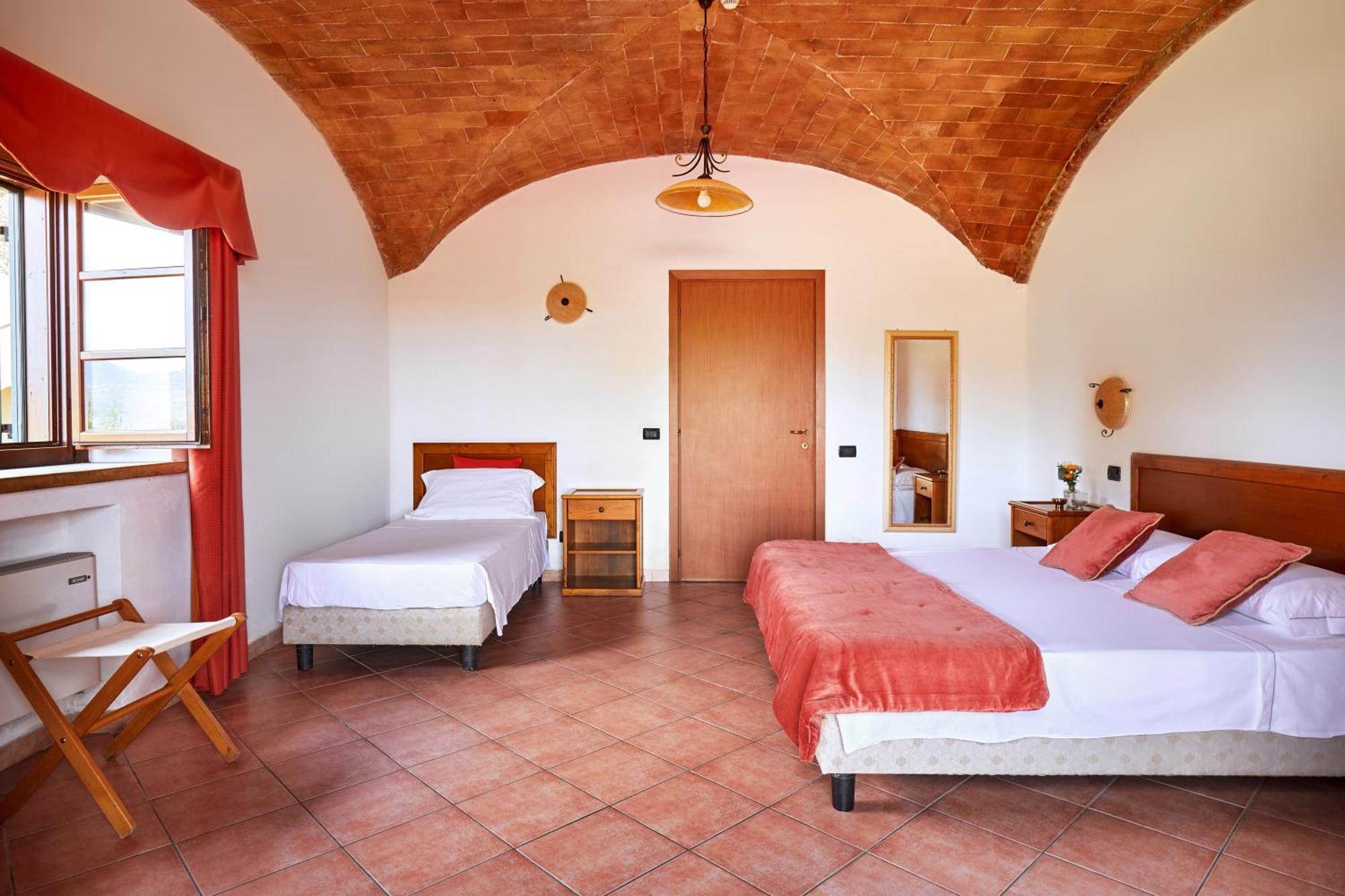 Hotel Fattoria Belvedere Guardistallo Esterno foto