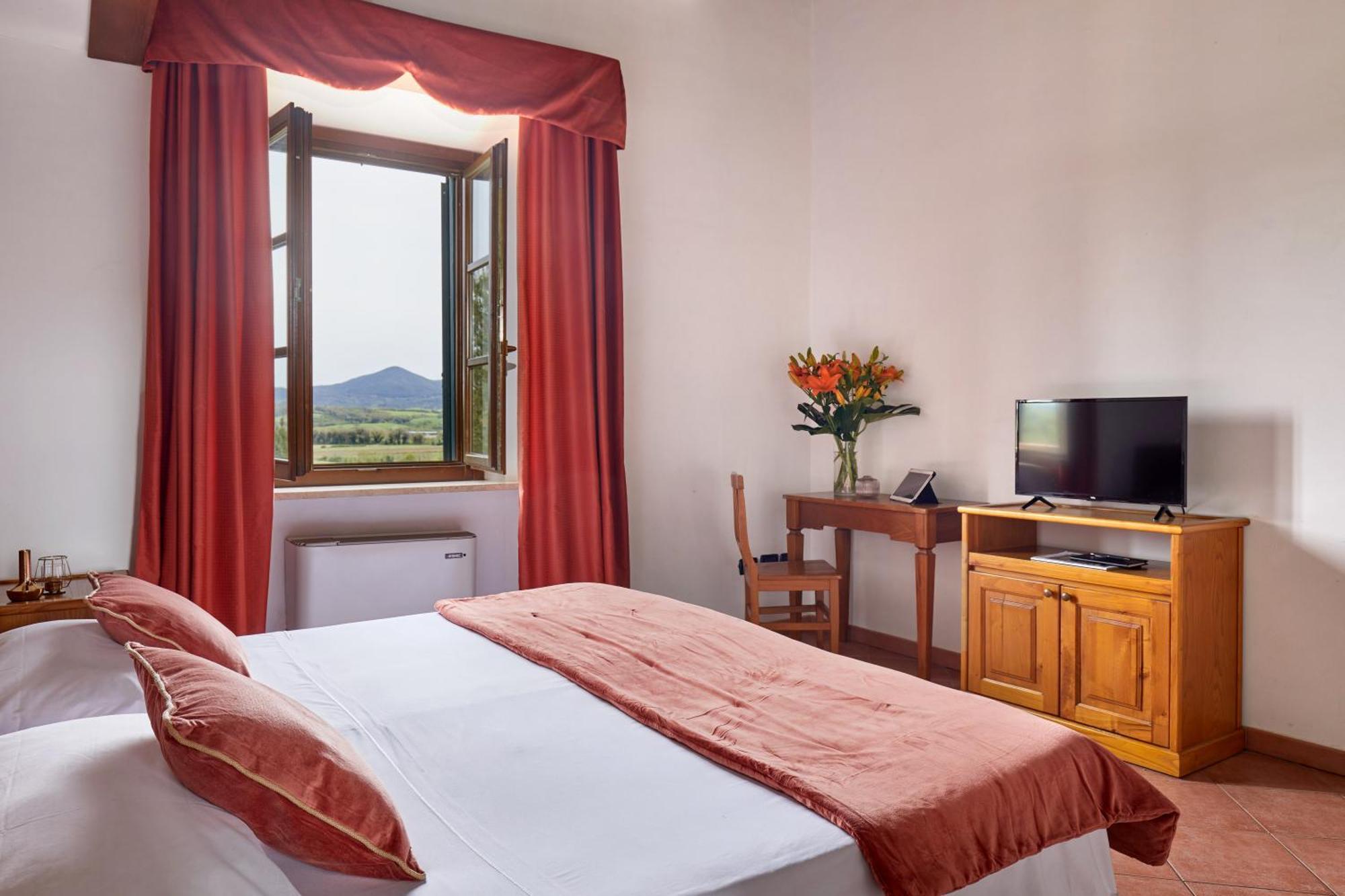 Hotel Fattoria Belvedere Guardistallo Esterno foto