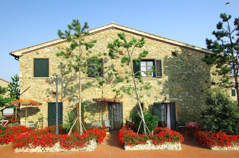 Hotel Fattoria Belvedere Guardistallo Esterno foto