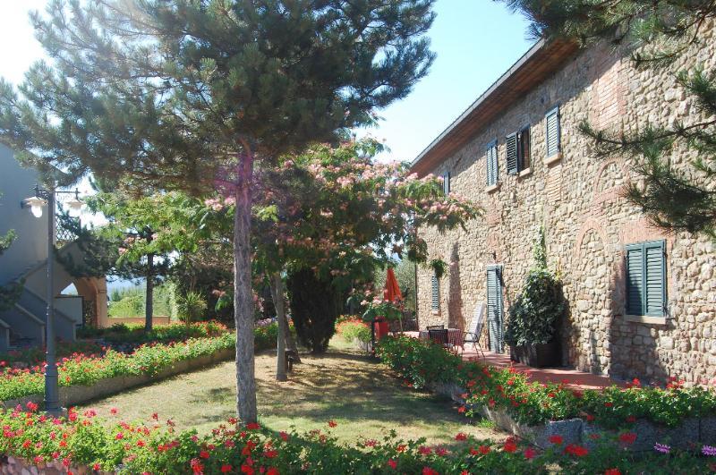 Hotel Fattoria Belvedere Guardistallo Esterno foto